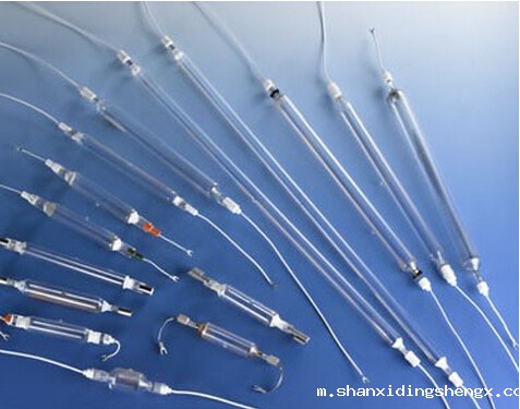 日本进口EYE岩崎IWASAKI金卤灯H03-L31WB